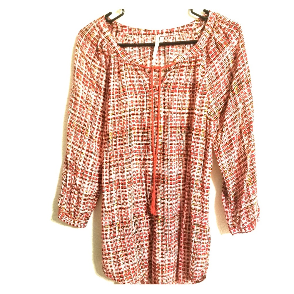 ⭐️3/$15⭐️ Size Small 3/4 Sleeve Blouse